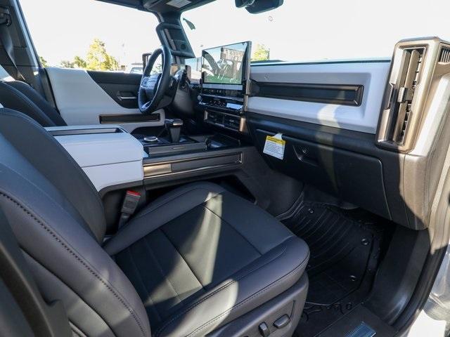 2024 GMC HUMMER EV SUV Vehicle Photo in HOMOSASSA, FL 34448-1461