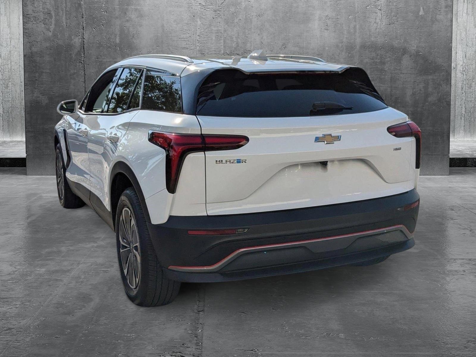 2024 Chevrolet Blazer EV Vehicle Photo in Miami, FL 33015