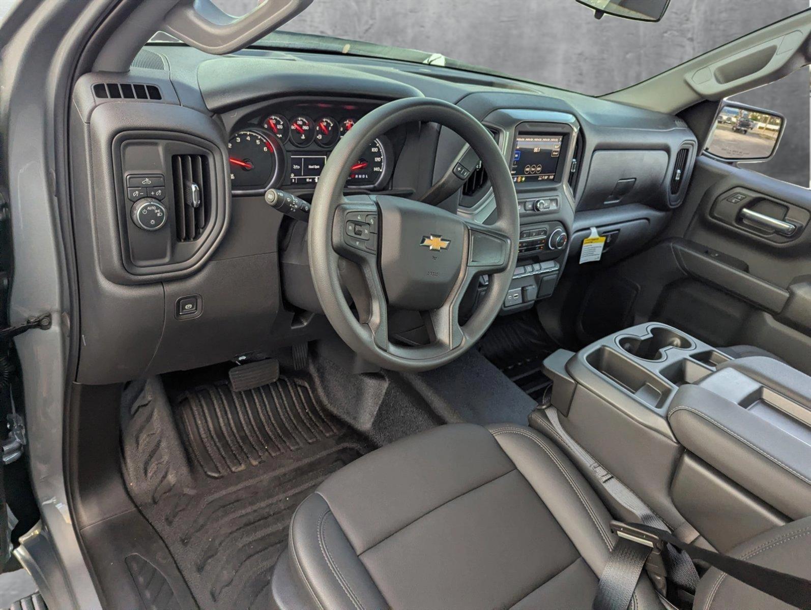 2025 Chevrolet Silverado 1500 Vehicle Photo in GREENACRES, FL 33463-3207