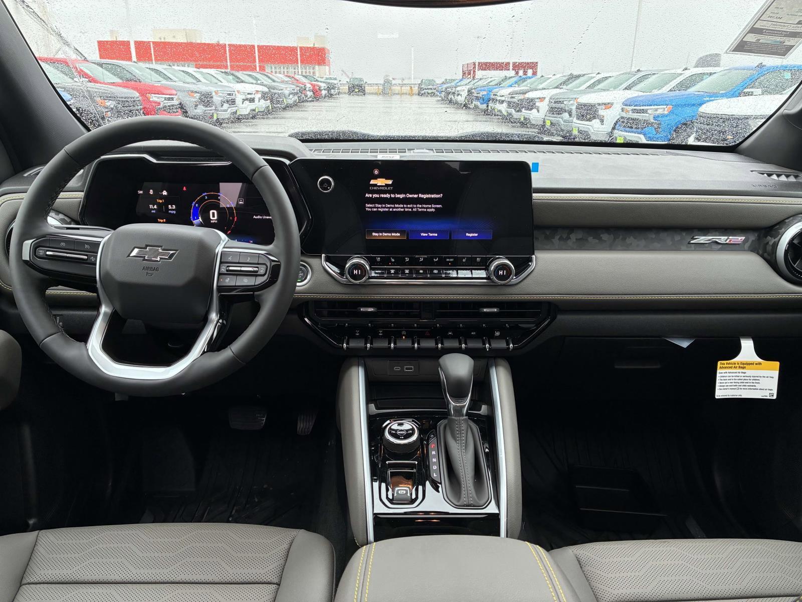 2025 Chevrolet Colorado Vehicle Photo in LOS ANGELES, CA 90007-3794