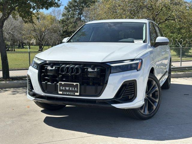 2025 Audi Q7 Vehicle Photo in HOUSTON, TX 77090