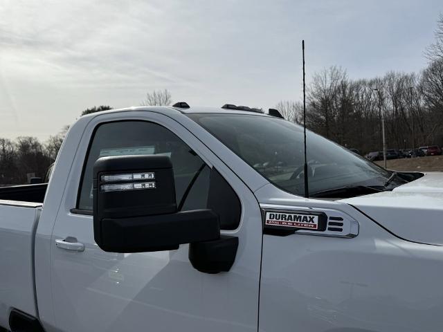 2025 GMC Sierra 3500HD Vehicle Photo in CHICOPEE, MA 01020-5001