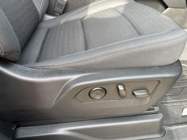 2022 GMC Yukon Vehicle Photo in MEDINA, OH 44256-9631