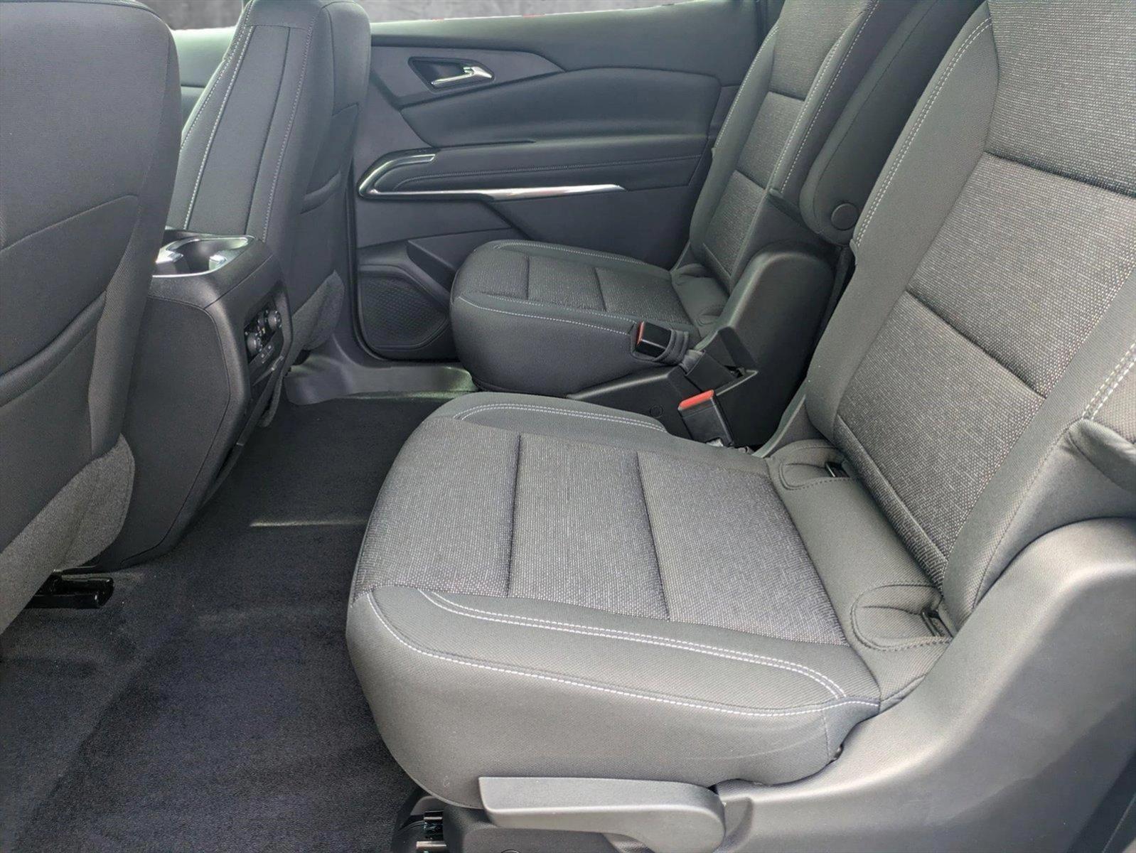 2025 Chevrolet Traverse Vehicle Photo in GREENACRES, FL 33463-3207