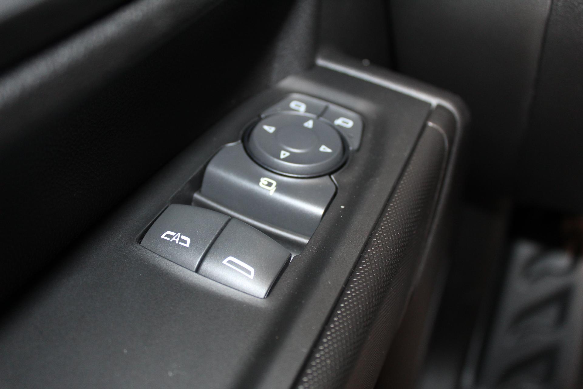 2025 Chevrolet Silverado 2500 HD Vehicle Photo in NORTHAMPTON, MA 01060-1120