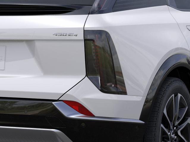 2025 Cadillac OPTIQ Vehicle Photo in KANSAS CITY, MO 64114-4545