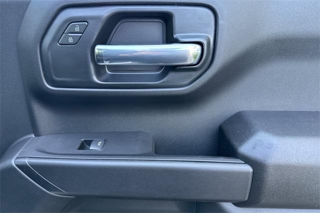 2025 GMC Sierra 1500 Vehicle Photo in ELK GROVE, CA 95757-8703