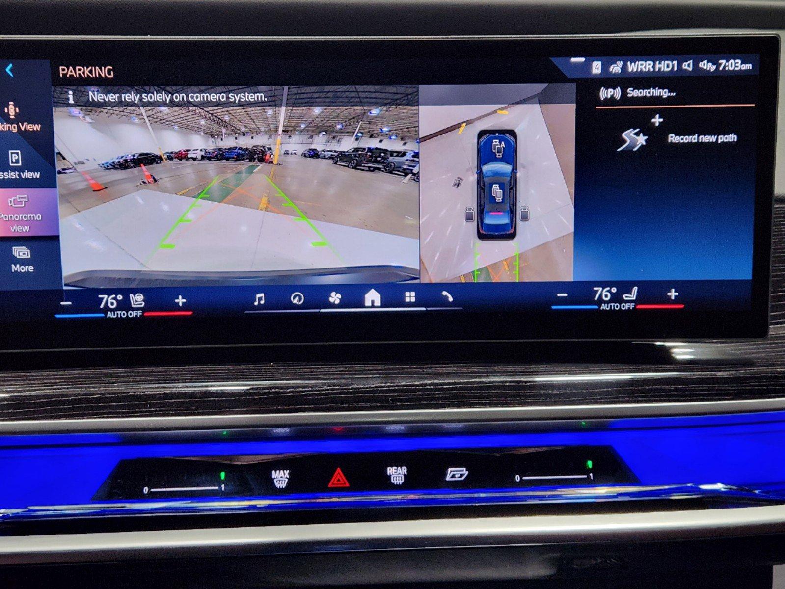 2025 BMW i7 Vehicle Photo in GRAPEVINE, TX 76051