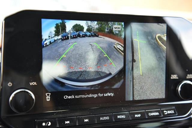 2025 Nissan Pathfinder Vehicle Photo in Ballwin, MO 63011