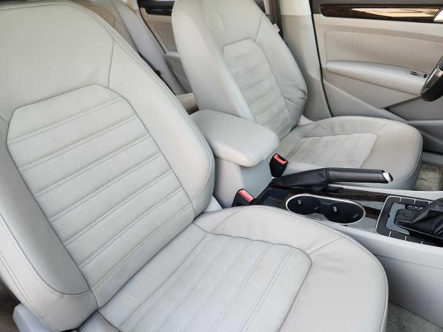 2015 Volkswagen Passat Vehicle Photo in MCKINNEY, TX 75070