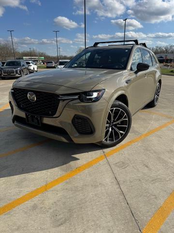 2025 Mazda CX-70 Vehicle Photo in Peoria, IL 61615