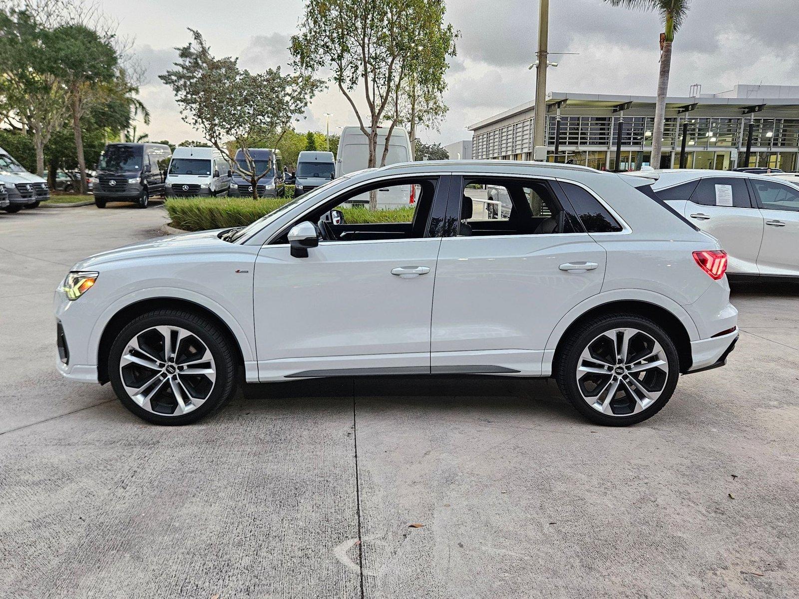 2020 Audi Q3 Vehicle Photo in Pembroke Pines , FL 33027