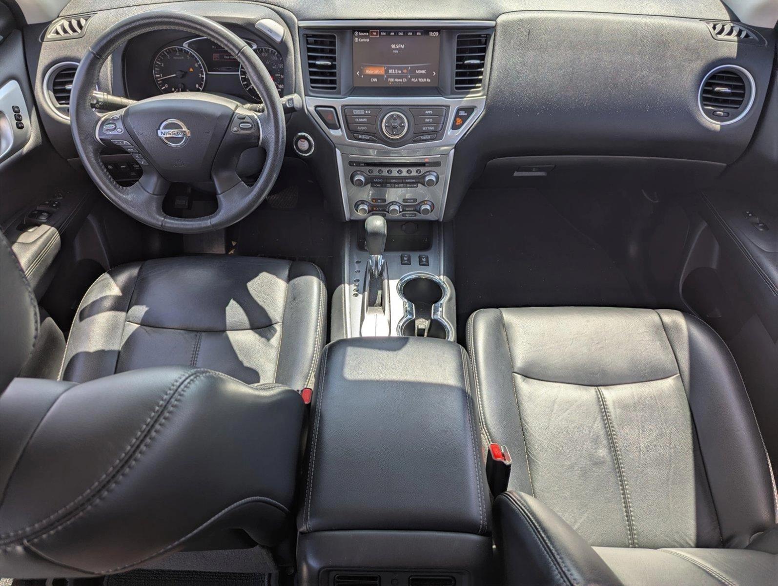 2017 Nissan Pathfinder Vehicle Photo in Ft. Myers, FL 33907