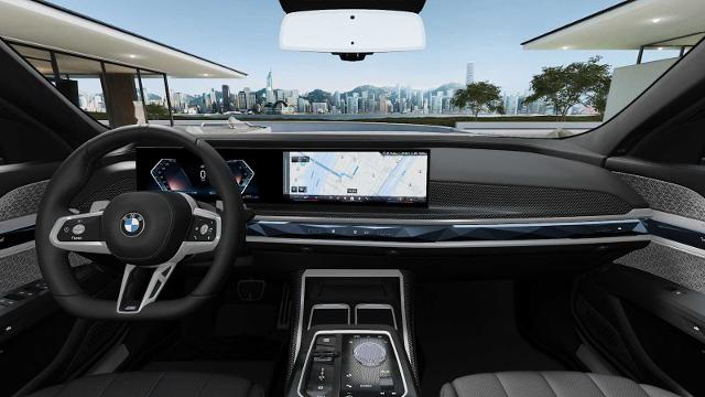2025 BMW 760i xDrive Vehicle Photo in GRAPEVINE, TX 76051