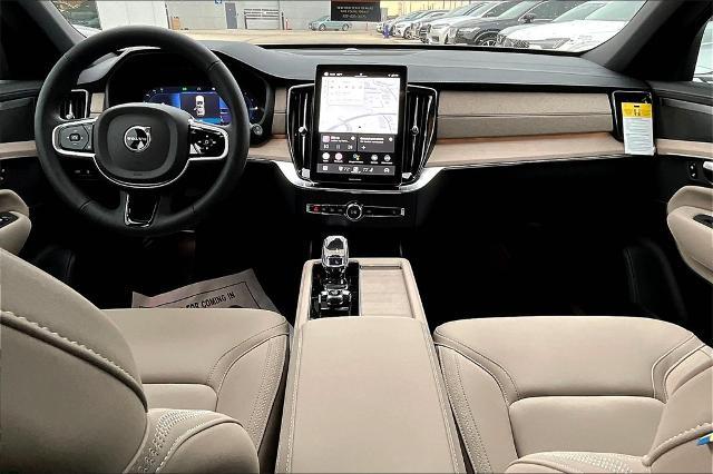2025 Volvo XC90 Plug-In Hybrid Vehicle Photo in Grapevine, TX 76051