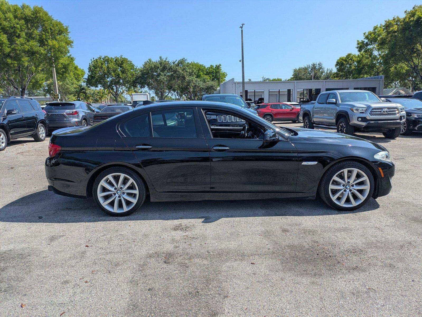 2012 BMW 5 Series Vehicle Photo in GREENACRES, FL 33463-3207