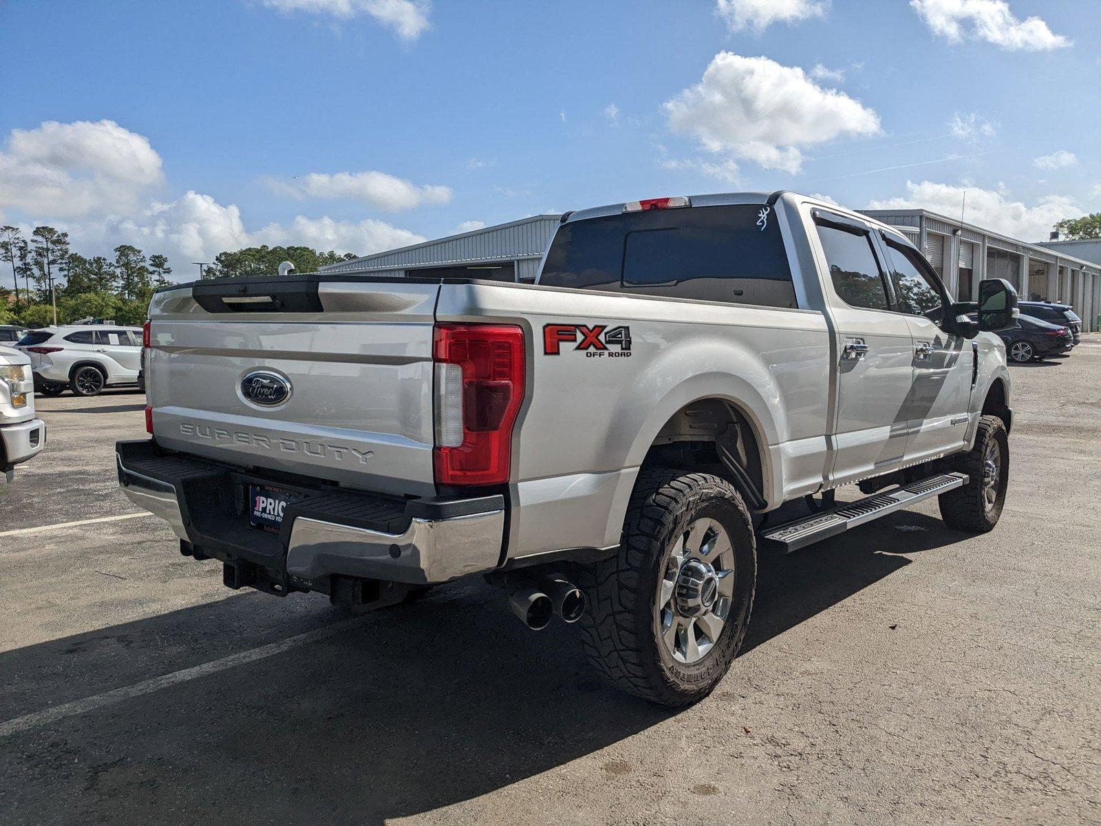 2019 Ford Super Duty F-350 SRW Vehicle Photo in Jacksonville, FL 32256