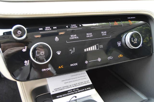 2025 INFINITI QX60 Vehicle Photo in Houston, TX 77090