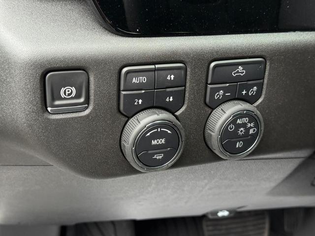 2025 Chevrolet Silverado 1500 Vehicle Photo in COLUMBIA, MO 65203-3903