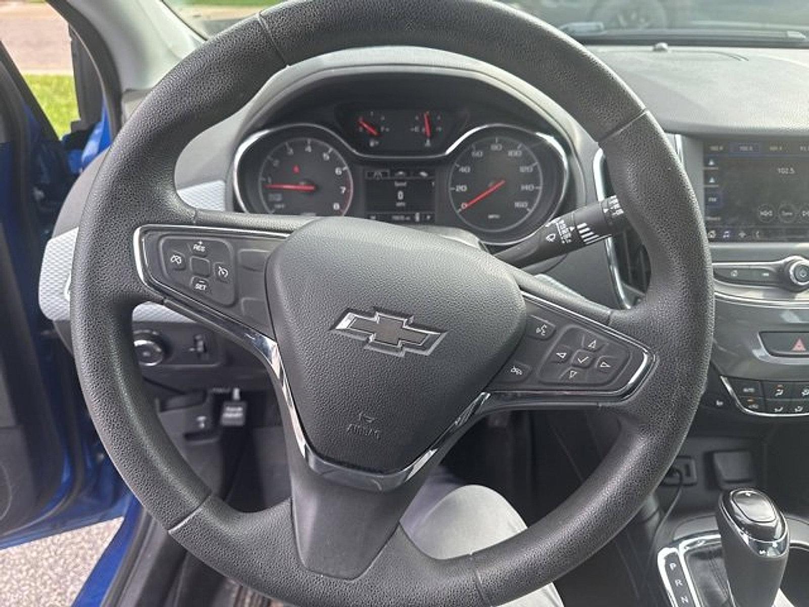 2019 Chevrolet Cruze Vehicle Photo in Trevose, PA 19053