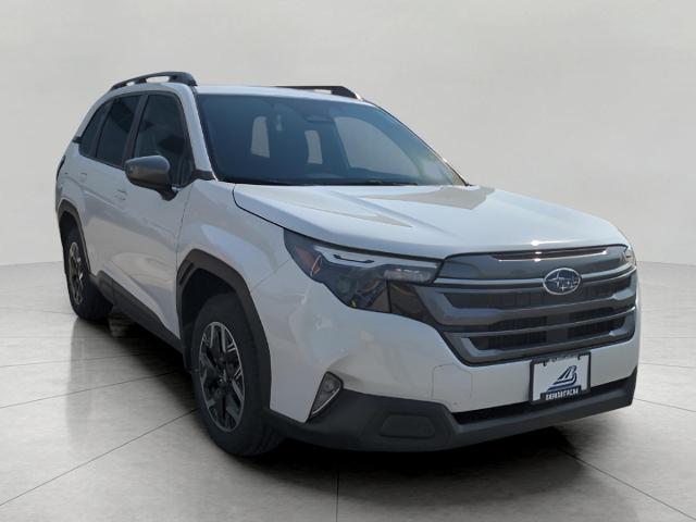 2025 Subaru Forester Vehicle Photo in Green Bay, WI 54304