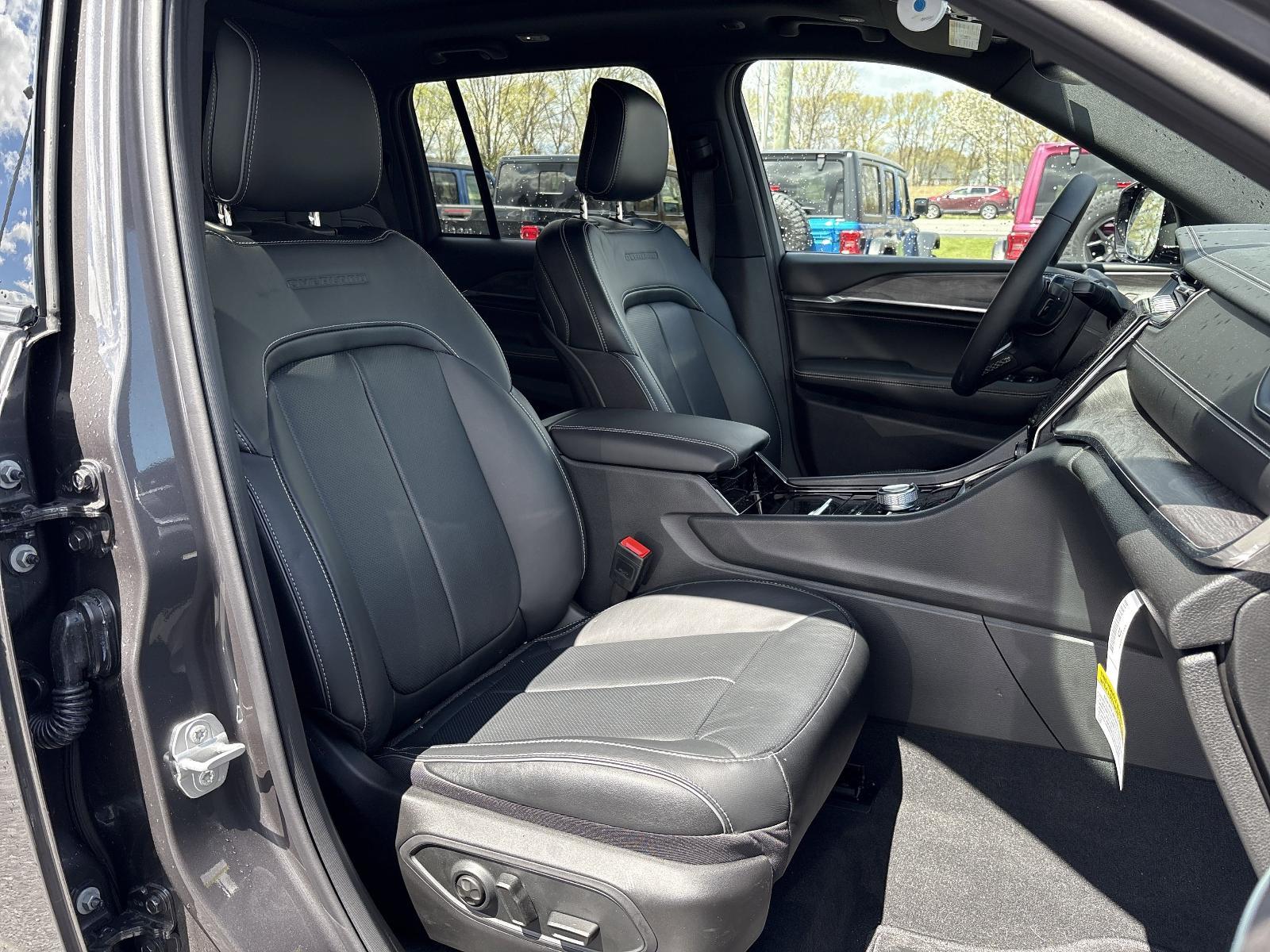 2025 Jeep Grand Cherokee Vehicle Photo in Mechanicsburg, PA 17050-1707