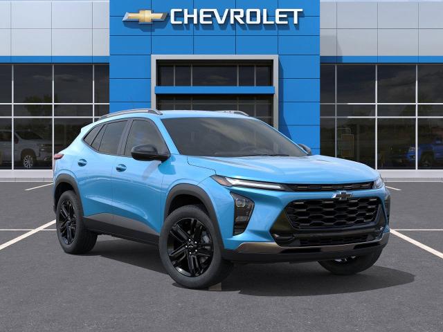 2025 Chevrolet Trax Vehicle Photo in EVERETT, WA 98203-5662