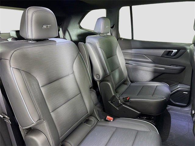 2025 Buick Enclave Vehicle Photo in PUYALLUP, WA 98371-4149
