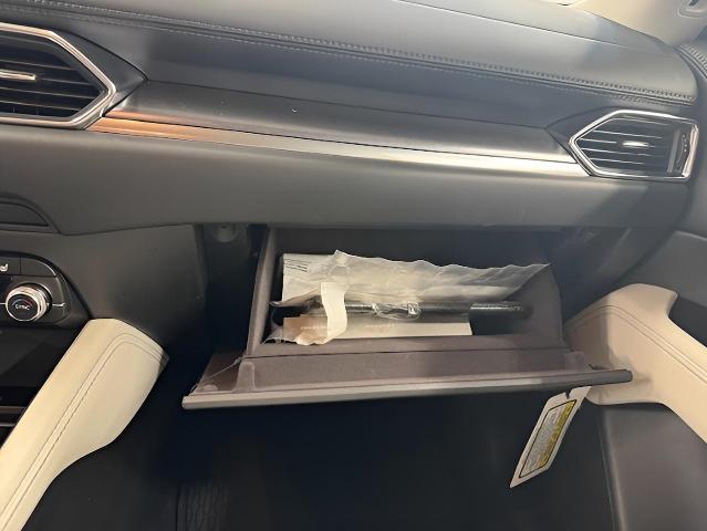 2025 Mazda CX-5 Vehicle Photo in Green Bay, WI 54304