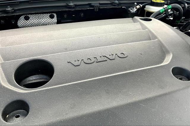 2024 Volvo XC40 Vehicle Photo in Tulsa, OK 74145