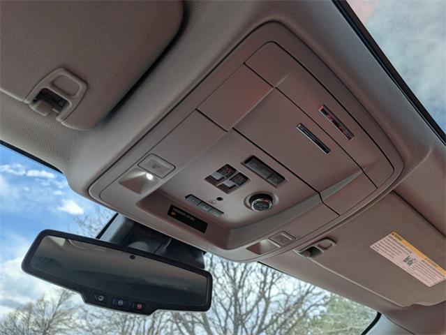 2020 GMC Yukon Vehicle Photo in ENGLEWOOD, CO 80113-6708