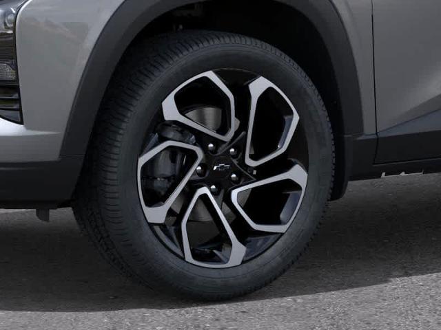 2025 Chevrolet Trax Vehicle Photo in MOON TOWNSHIP, PA 15108-2571