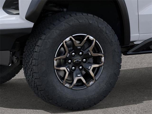 2025 Chevrolet Colorado Vehicle Photo in ENGLEWOOD, CO 80113-6708