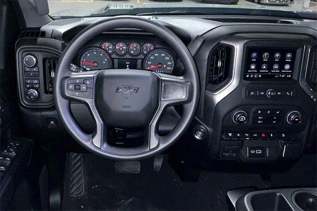 2025 Chevrolet Silverado 2500 HD Vehicle Photo in KANSAS CITY, MO 64114-4502