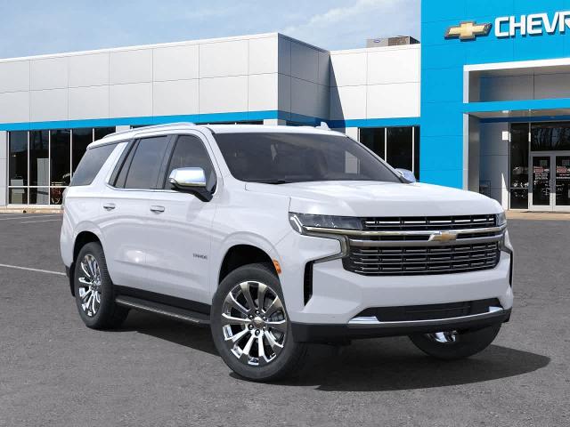 2024 Chevrolet Tahoe Vehicle Photo in MOON TOWNSHIP, PA 15108-2571