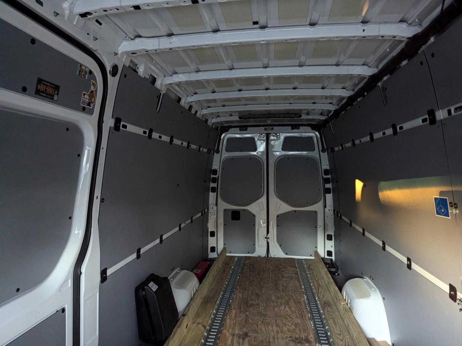 2024 Mercedes-Benz Sprinter Cargo Van Vehicle Photo in Pompano Beach, FL 33064