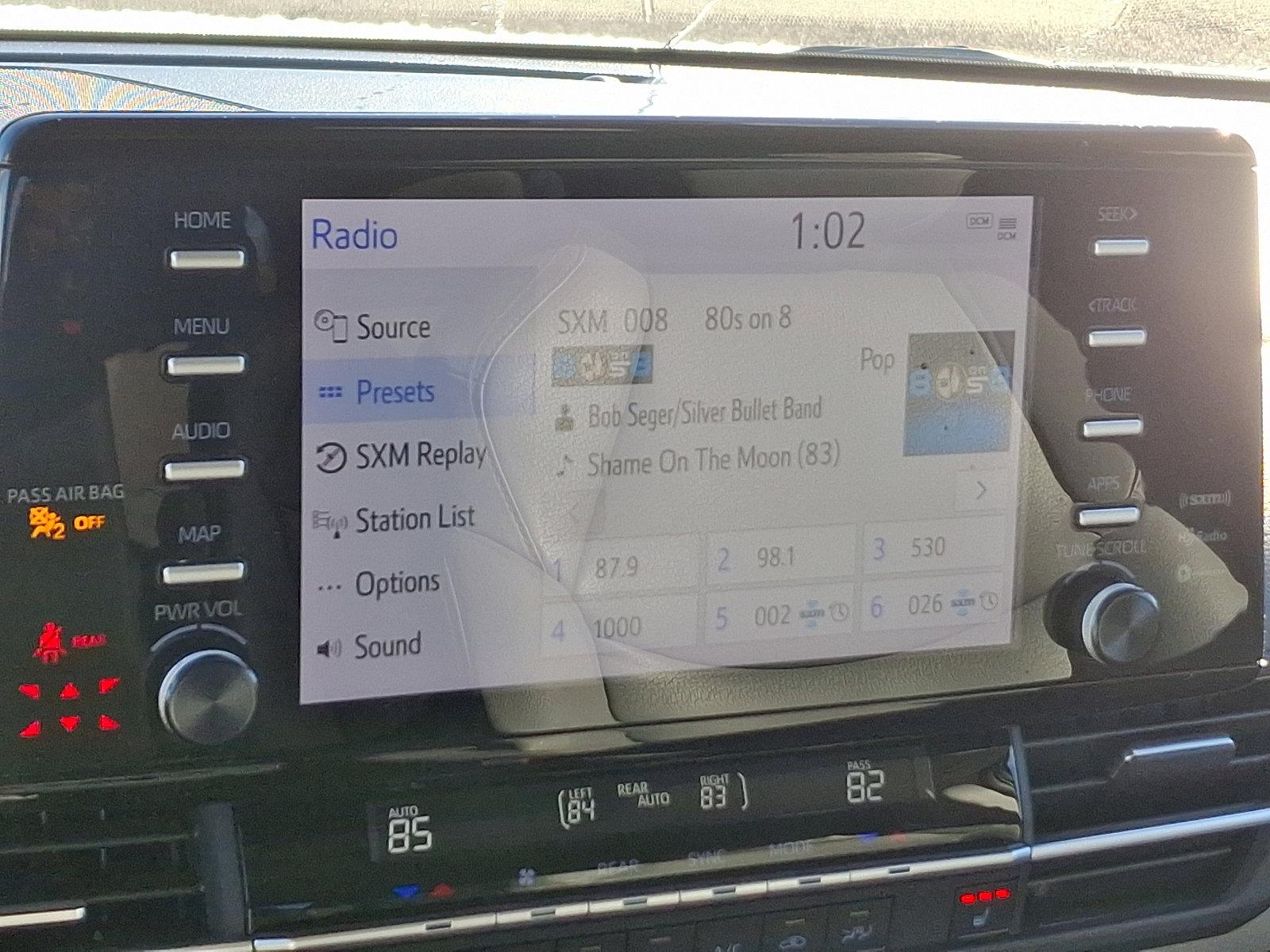 2023 Toyota Sienna Vehicle Photo in Trevose, PA 19053