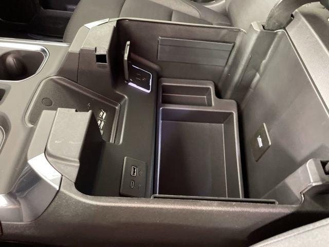 2025 Chevrolet Silverado 1500 Vehicle Photo in PHOENIX, AZ 85014-3381
