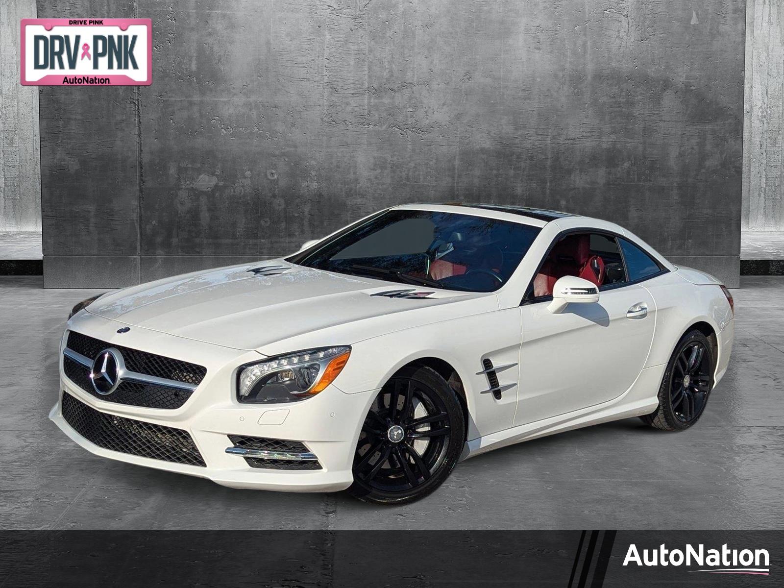 2015 Mercedes-Benz SL-Class Vehicle Photo in Delray Beach, FL 33444