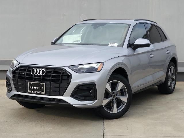 2025 Audi Q5 Vehicle Photo in SUGAR LAND, TX 77478