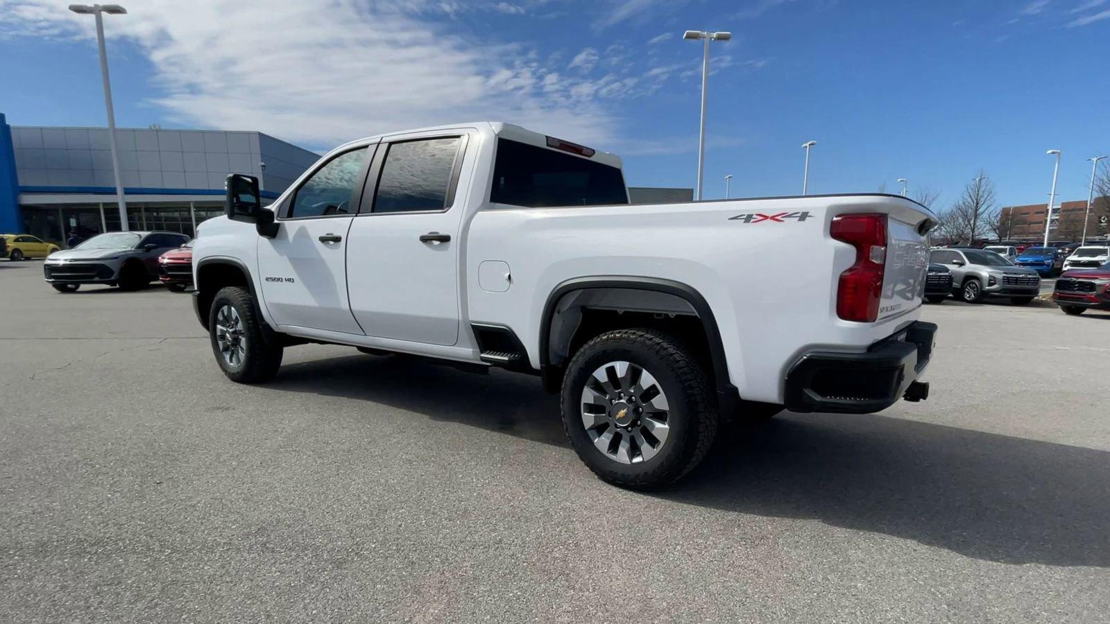 2024 Chevrolet Silverado 2500 HD Vehicle Photo in BENTONVILLE, AR 72712-4322