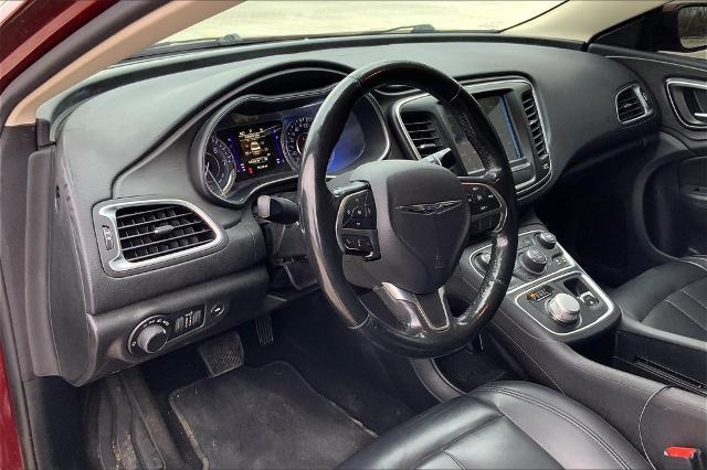 2016 Chrysler 200 Vehicle Photo in Kansas City, MO 64114