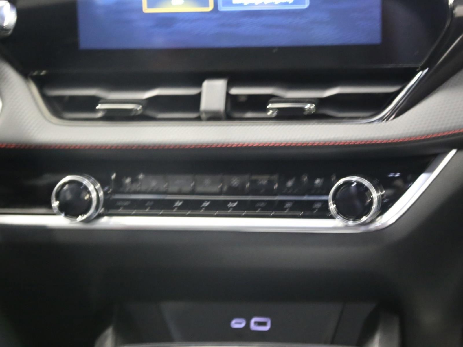 2025 Chevrolet Equinox Vehicle Photo in LOS ANGELES, CA 90007-3794