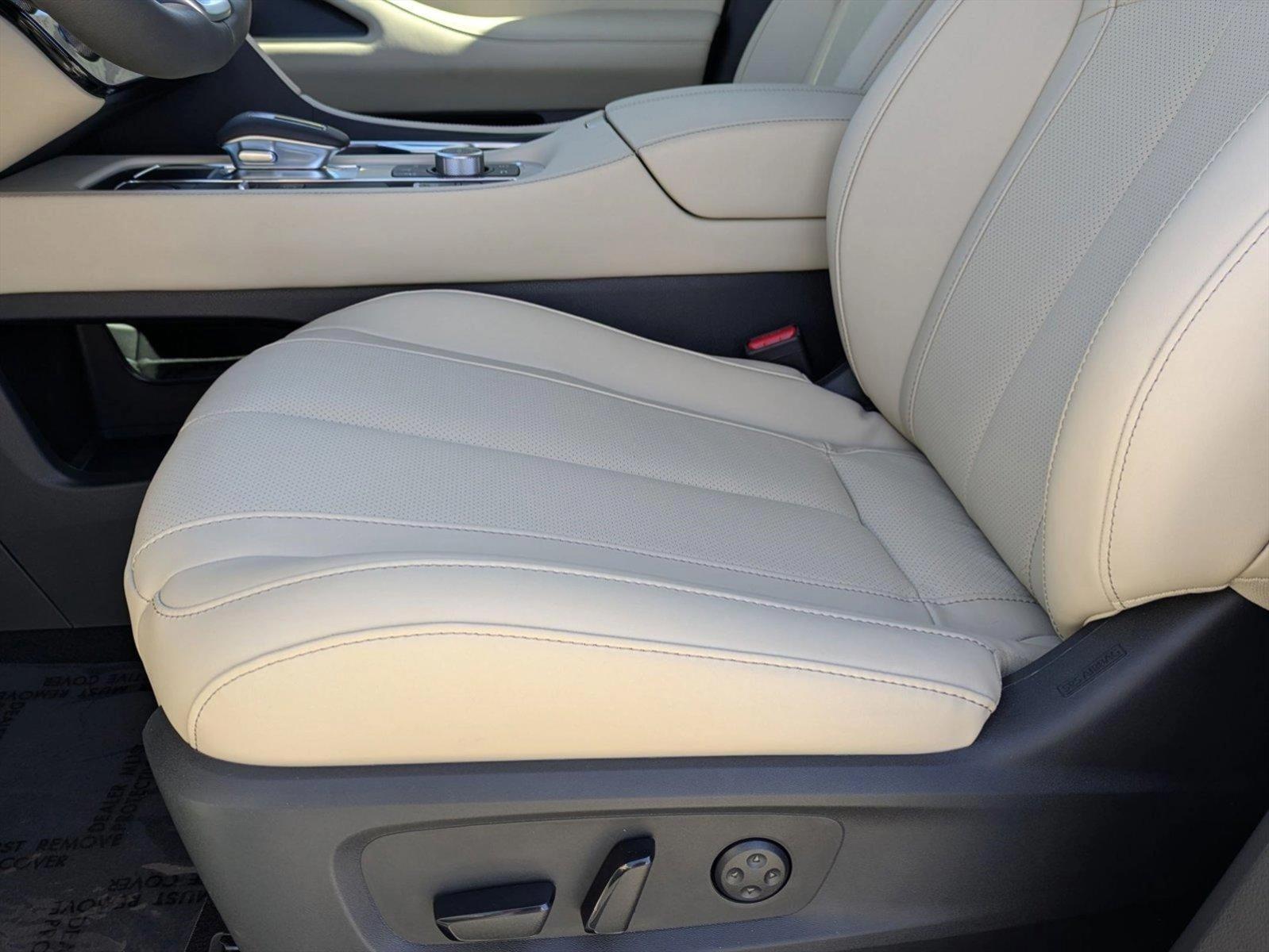 2025 INFINITI QX60 Vehicle Photo in Tustin, CA 92782