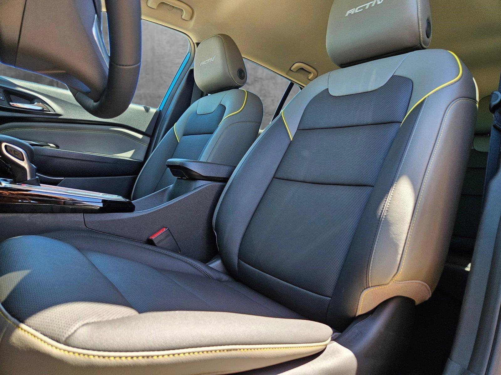 2025 Chevrolet Trax Vehicle Photo in WACO, TX 76710-2592