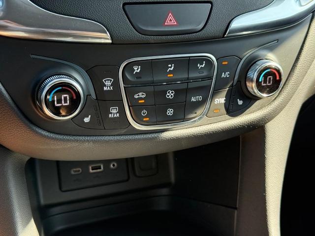 2020 Chevrolet Equinox Vehicle Photo in COLUMBIA, MO 65203-3903