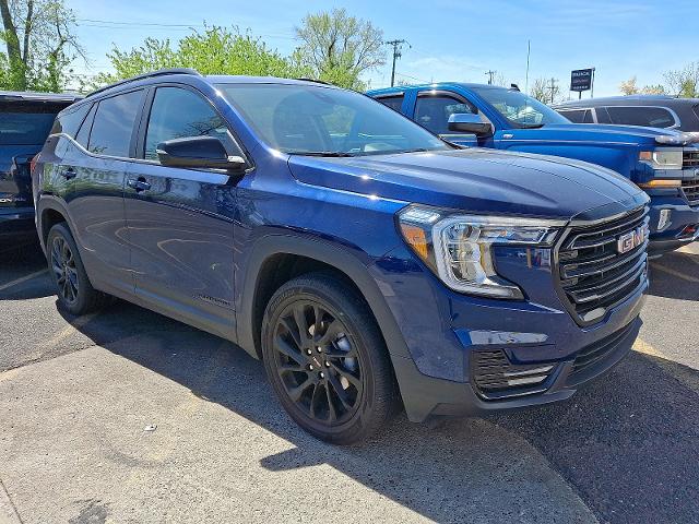 2023 GMC Terrain Vehicle Photo in TREVOSE, PA 19053-4984