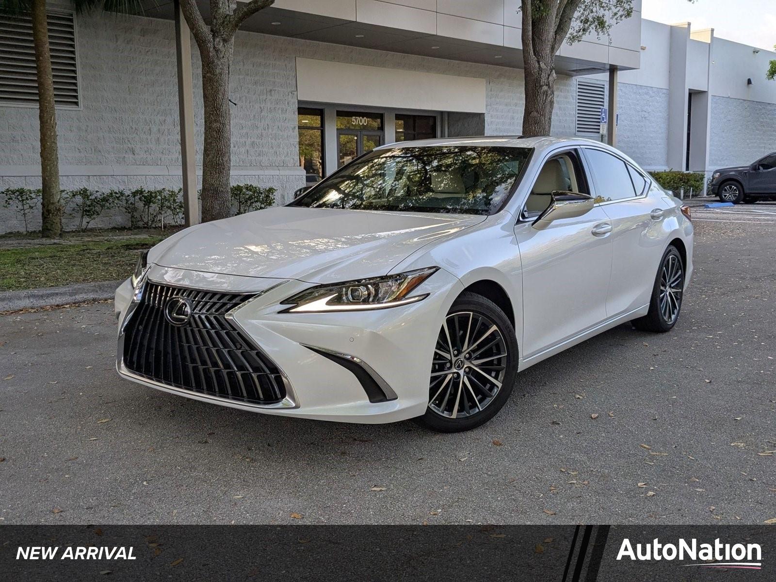 2025 Lexus ES 300h Vehicle Photo in West Palm Beach, FL 33417
