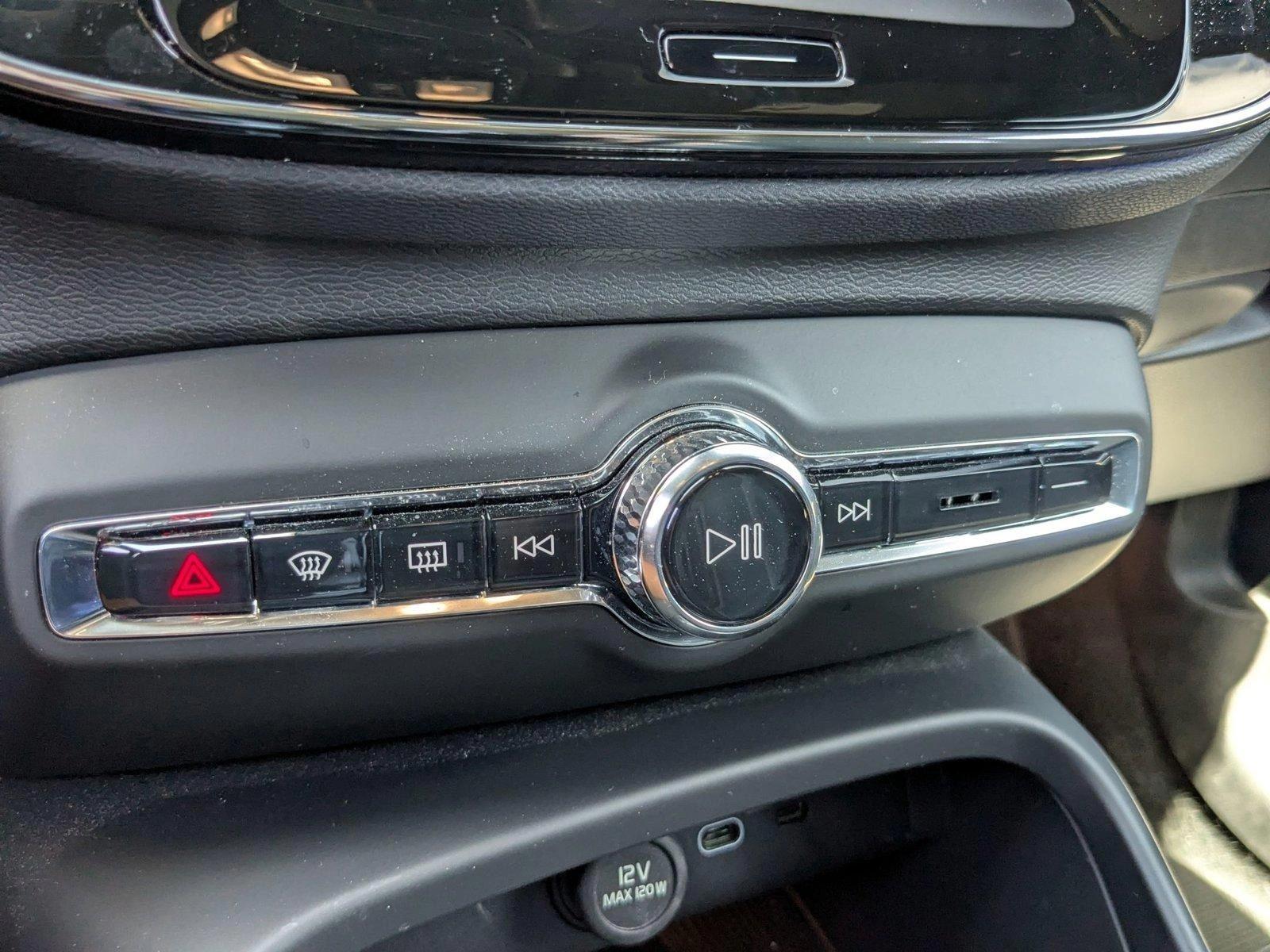 2023 Volvo XC40 Recharge Pure Electric Vehicle Photo in St. Petersburg, FL 33713