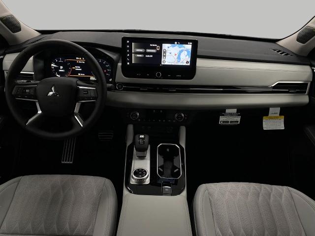 2025 Mitsubishi Outlander Vehicle Photo in Appleton, WI 54913